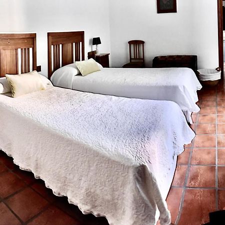 Las 9 Candelas Alojamiento En El Centro De 耶克拉 外观 照片